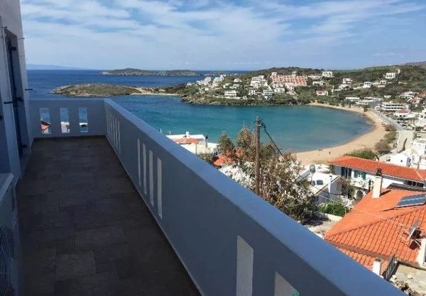 Θέα από το μπαλκόνι